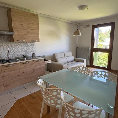 Crossroads Apartment Santa Maria la Longa Exterior foto